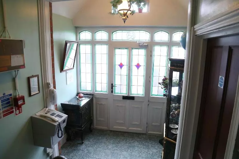 민박 All Seasons Guest House