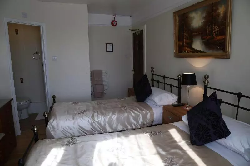 민박 All Seasons Guest House