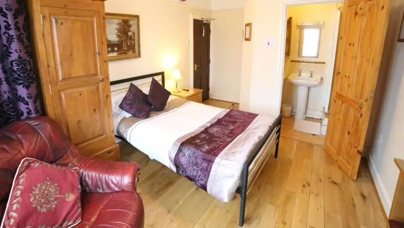 민박 All Seasons Guest House