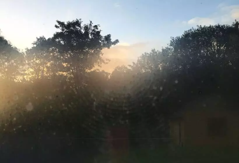 Aamiaismajoitus (B&B) Aslaich