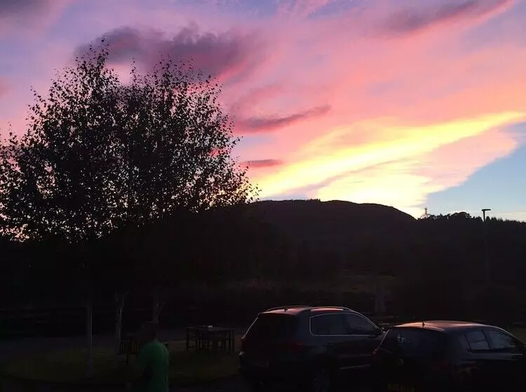 Aamiaismajoitus (B&B) Aslaich