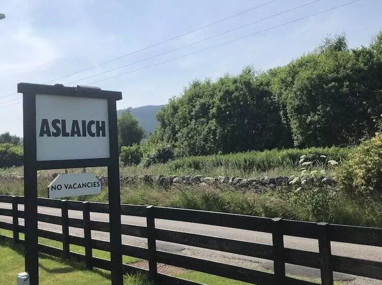 Aamiaismajoitus (B&B) Aslaich