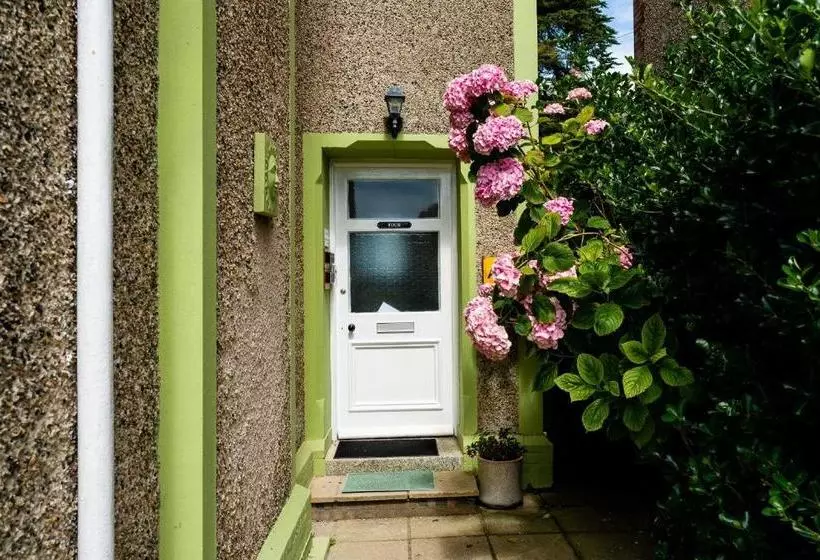 צימר Avalon Guest House