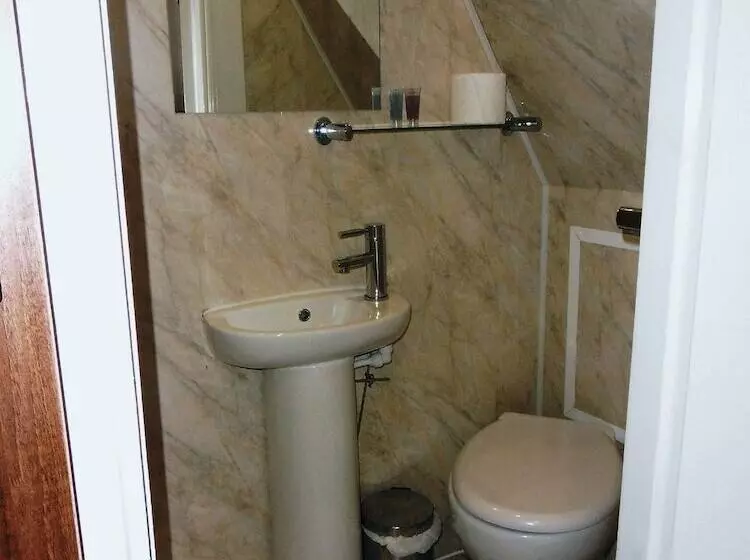 ベッドアンドブレックファースト Blossom Guesthouse