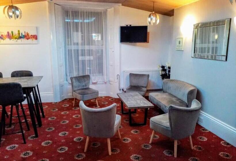 مبيت وإفطار The Kynance House On Plymouth Hoe ,26 Ensuite Rooms