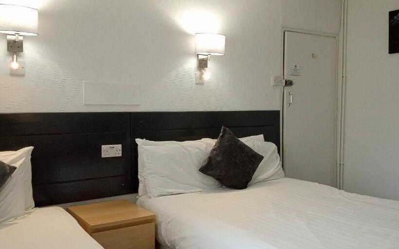 مبيت وإفطار The Kynance House On Plymouth Hoe ,26 Ensuite Rooms