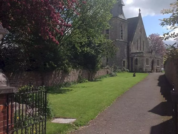 Church View Bed And Breakfast