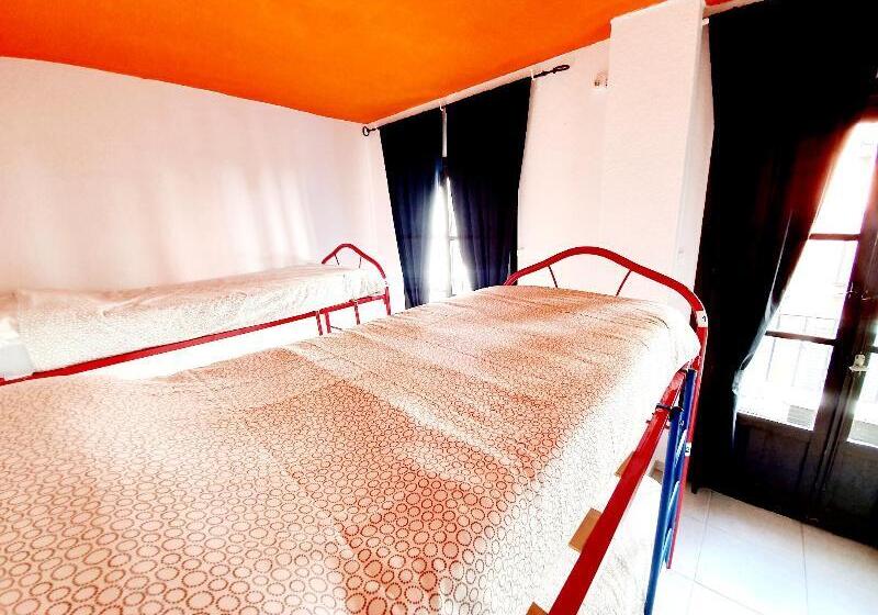 مسافرخانه Arc House Ribera Only Adults