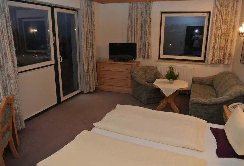 Отель Gruberhof Innsbruck Igls B&b