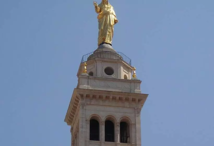 Hotelli Indipendenza