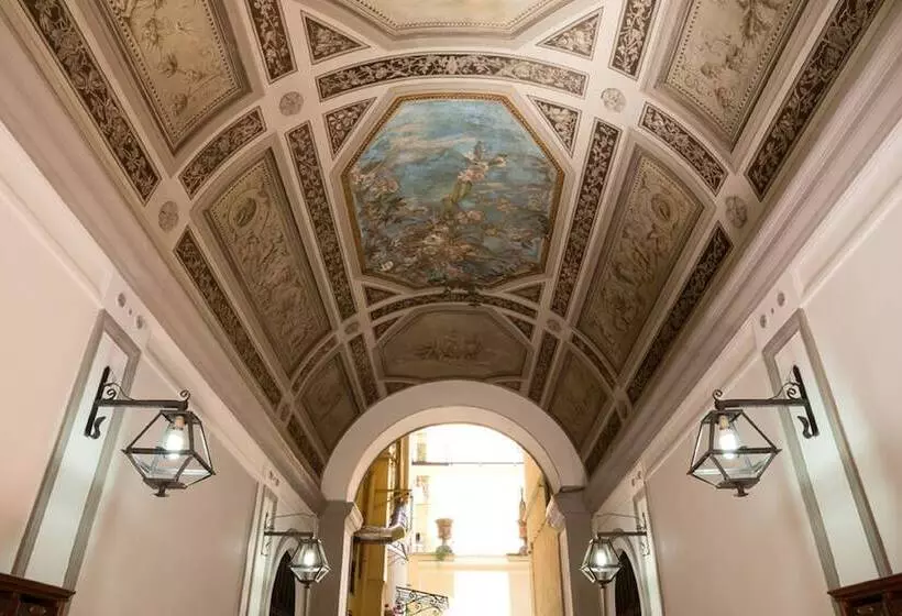 Hotelli Indipendenza