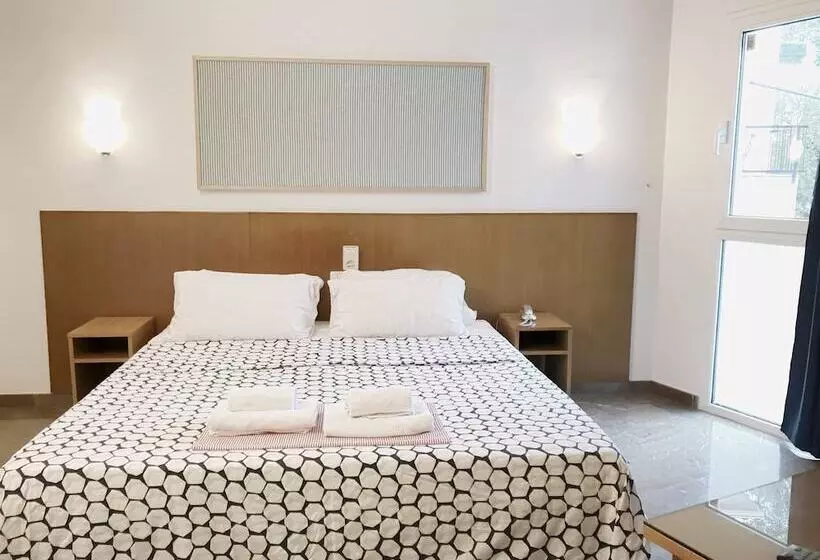 酒店 La Caleta De Tamariu