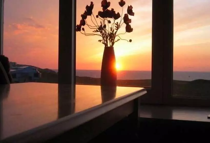 هتل Longbeach Adults Only