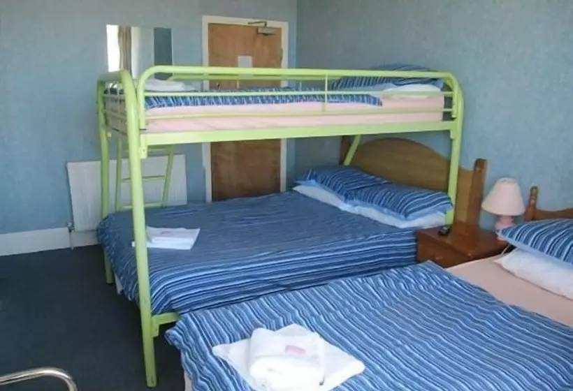 هتل Longbeach Adults Only