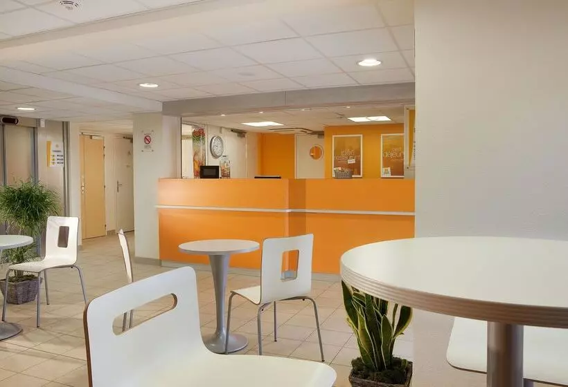 هتل Premiere Classe Pau Est Bizanos