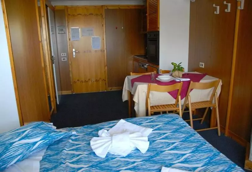 ホテル Residence Il Vigo Di Marilleva