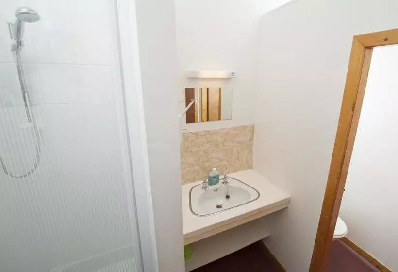 Сельский отель Craggan Outdoors Ardenbeg Bunkhouse