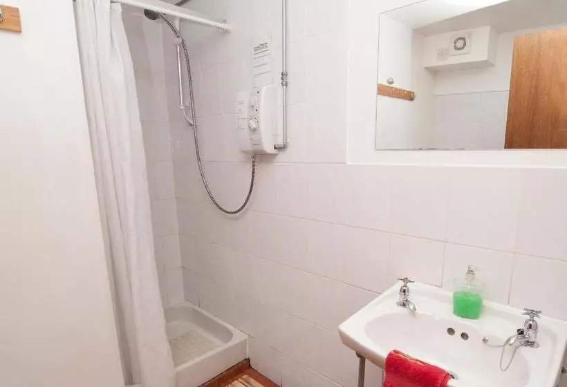 Сельский отель Craggan Outdoors Ardenbeg Bunkhouse