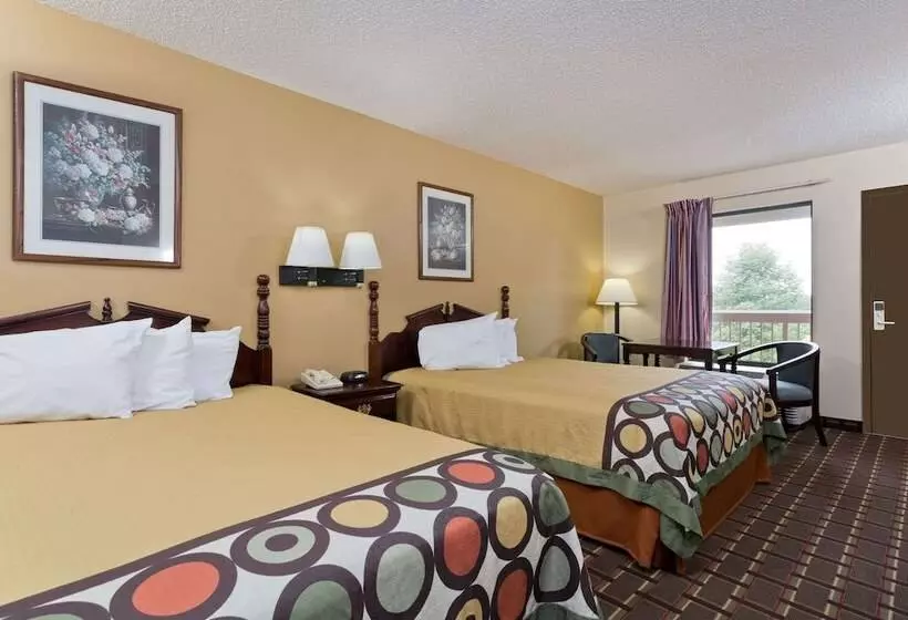 Отель Super 8 By Wyndham Franklin Hwy 31