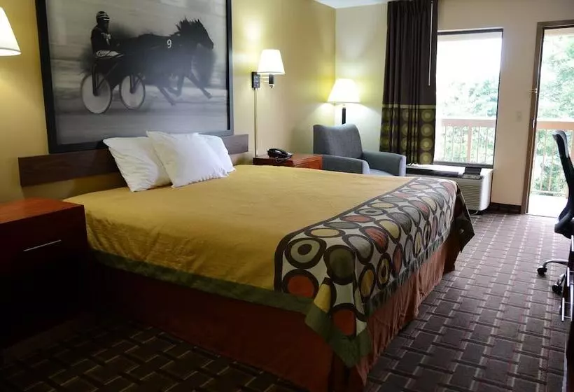 Отель Super 8 By Wyndham Franklin Hwy 31