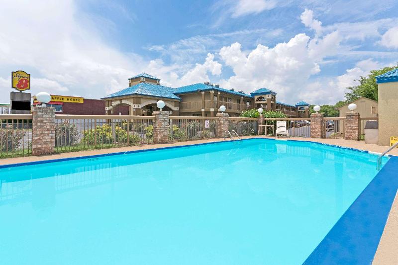 Hotel Super 8 By Wyndham Franklin Hwy 31