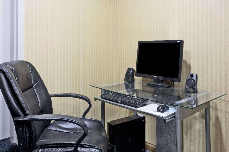 Hotel Super 8 By Wyndham Franklin Hwy 31