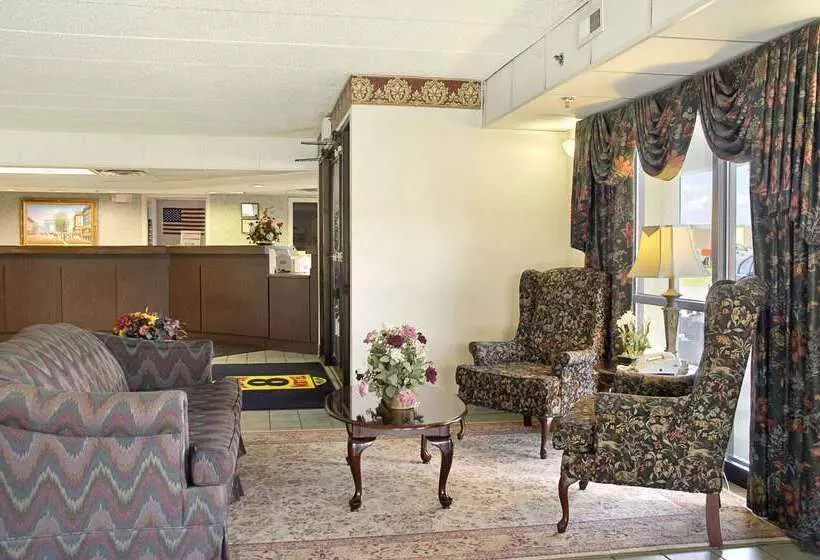 호텔 Super 8 By Wyndham Ruther Glen Kings Dominion Area