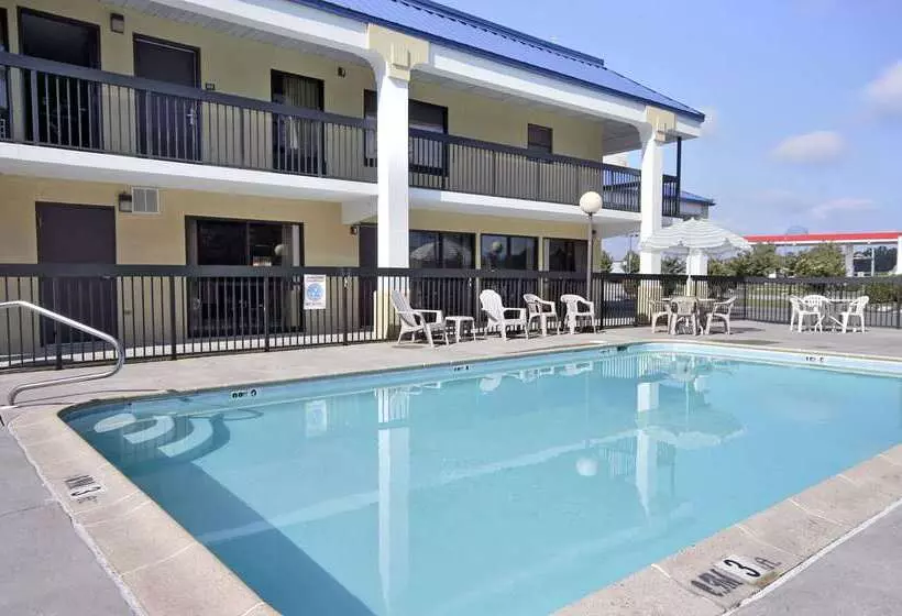 호텔 Super 8 By Wyndham Ruther Glen Kings Dominion Area