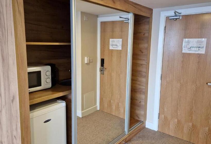 فندق صغير Best Western Northfields Ealing