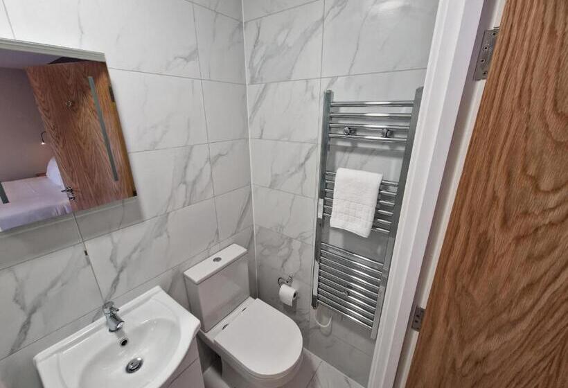 فندق صغير Best Western Northfields Ealing