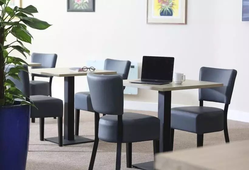 فندق صغير Best Western Northfields Ealing