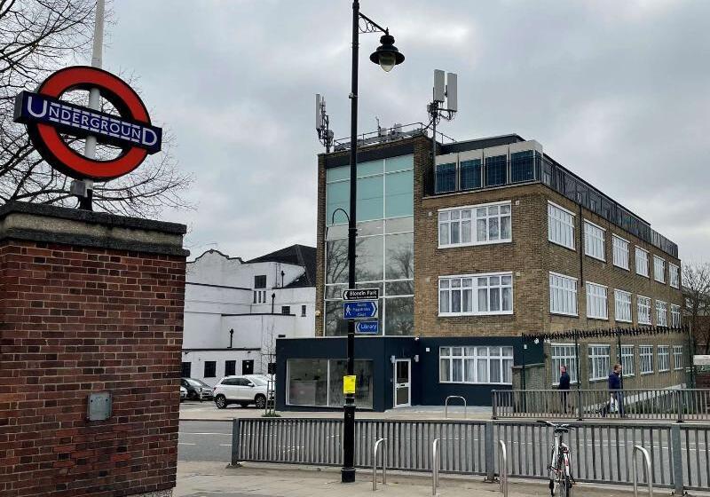 فندق صغير Best Western Northfields Ealing