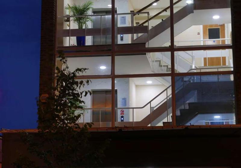 فندق صغير Best Western Northfields Ealing