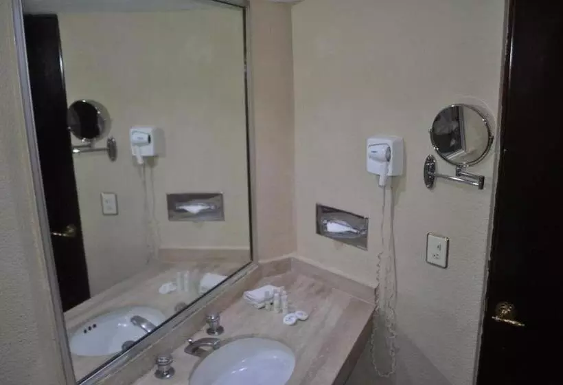 ホテル Arroyo de la Plata