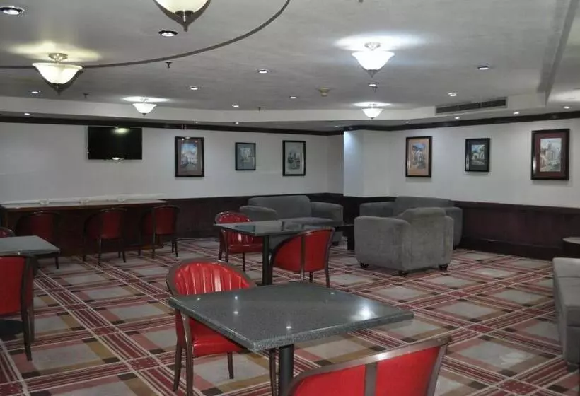 ホテル Arroyo de la Plata