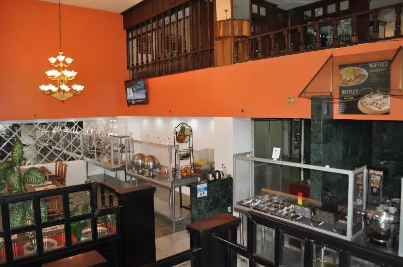 ホテル Arroyo de la Plata