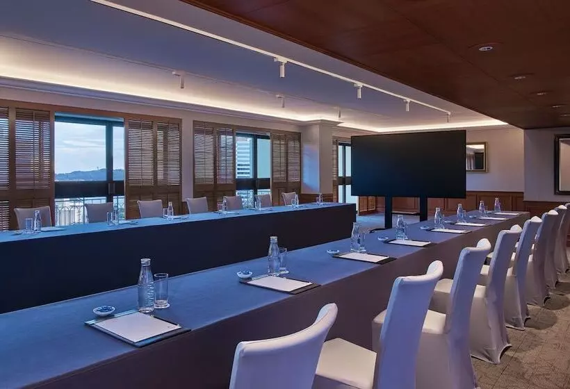 Отель Artyzen Grand Lapa Macau