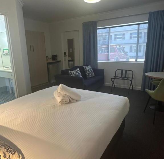 فندق Batemans Bay Lodge