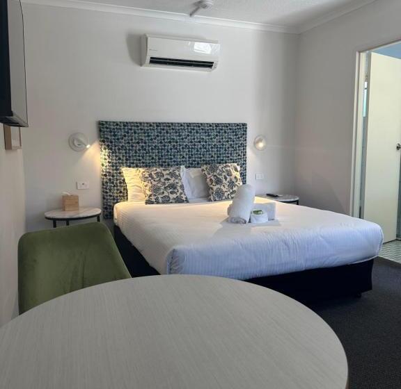 فندق Batemans Bay Lodge