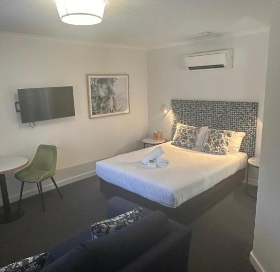 فندق Batemans Bay Lodge