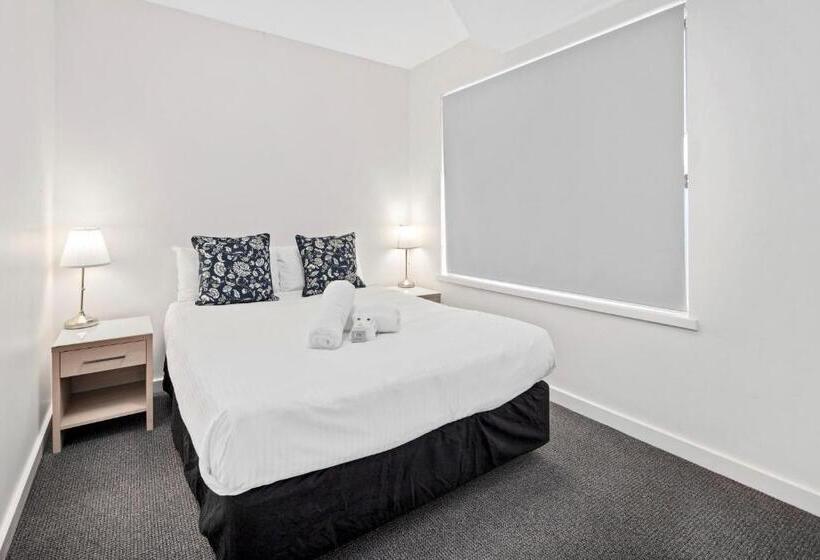 فندق Batemans Bay Lodge