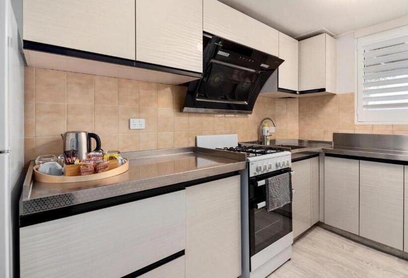 فندق Batemans Bay Lodge