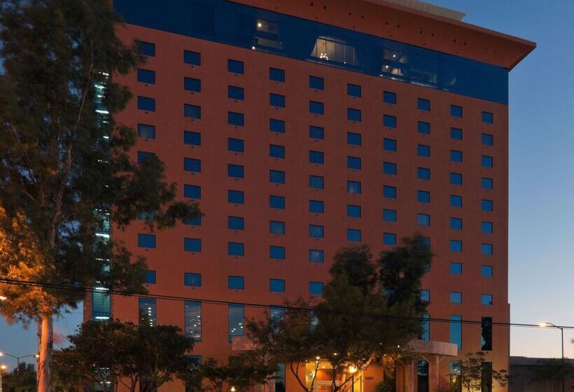 Otel Best Western Plus Nuevo Laredo Inn & Suites