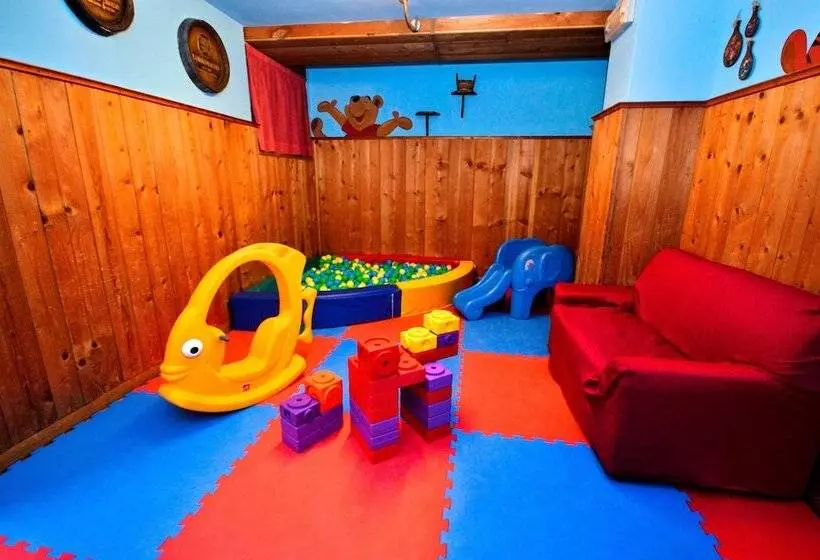 בית מלון כפרי Centrale