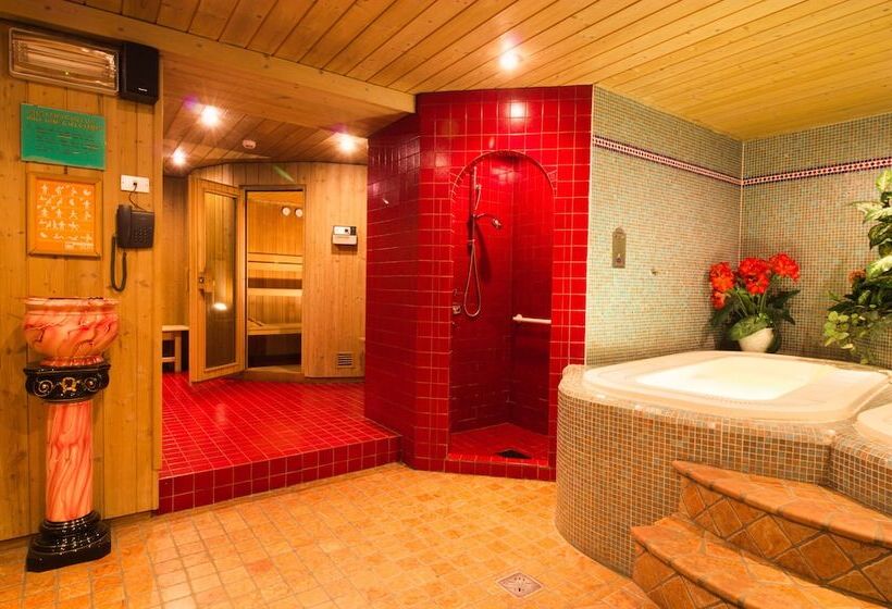 בית מלון כפרי Centrale