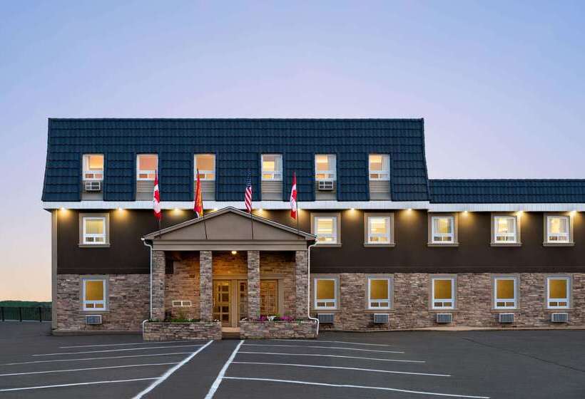 هتل Days Inn By Wyndham Fredericton
