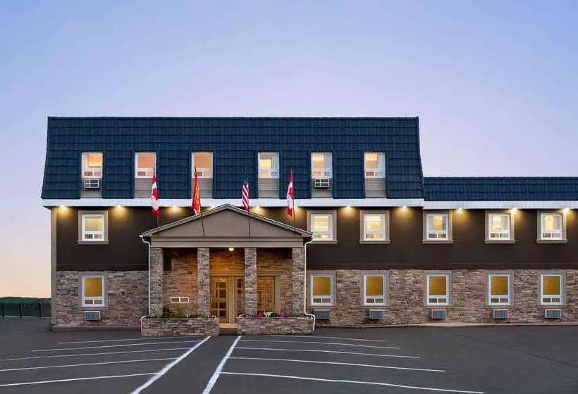 Hotel Days Inn By Wyndham Fredericton
