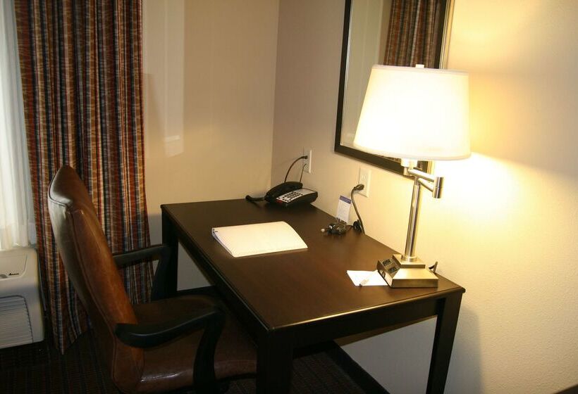 فندق Hampton Inn La Junta