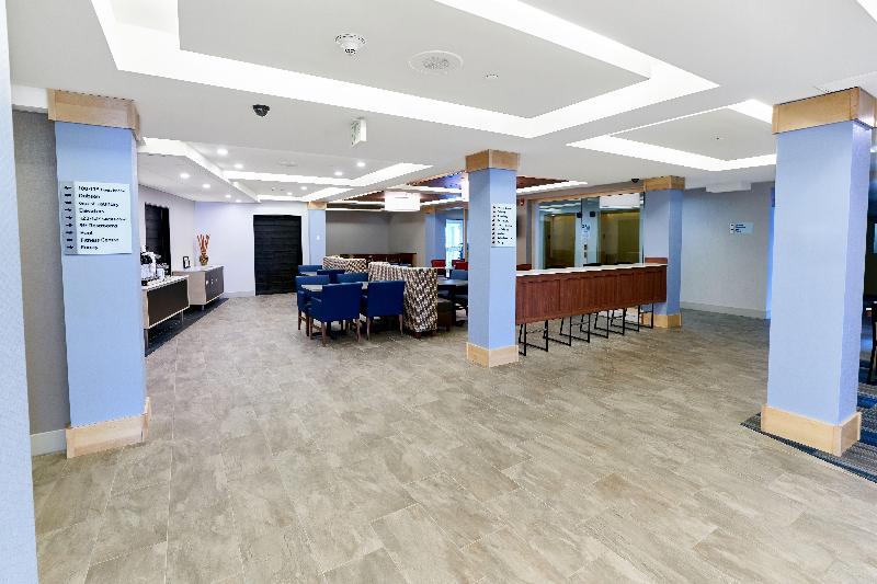 Holiday Inn Express Hotel & Suites Dieppe Airport, An Ihg