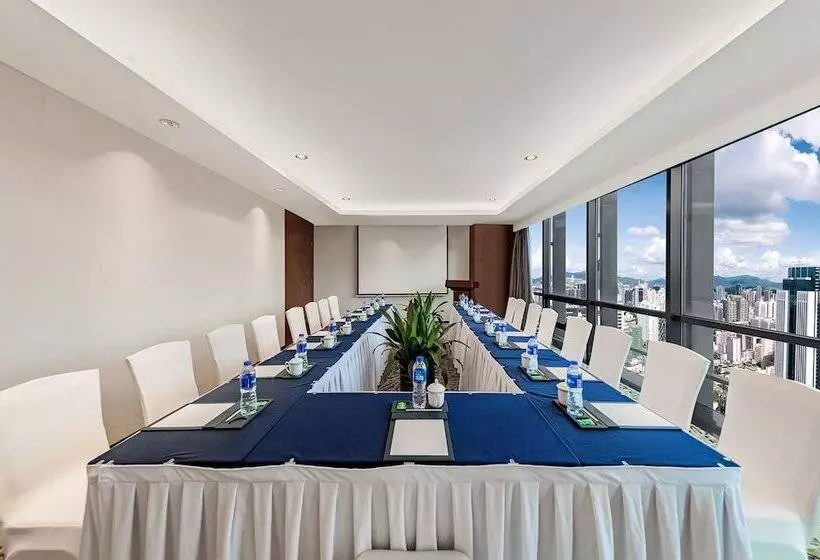 Huaqiang Plaza Hotel Shenzhen, Enjoy Complimentary Afternoon Tea & Mini Bar & Night Snack